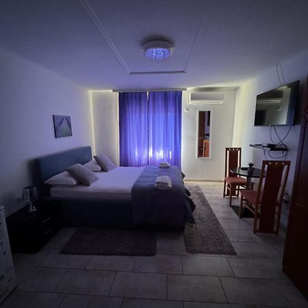 Arena Nikic Hotel Osijek Eksteriør billede
