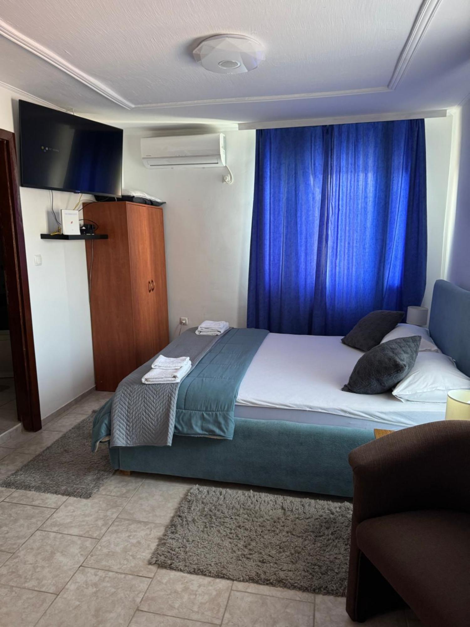 Arena Nikic Hotel Osijek Eksteriør billede