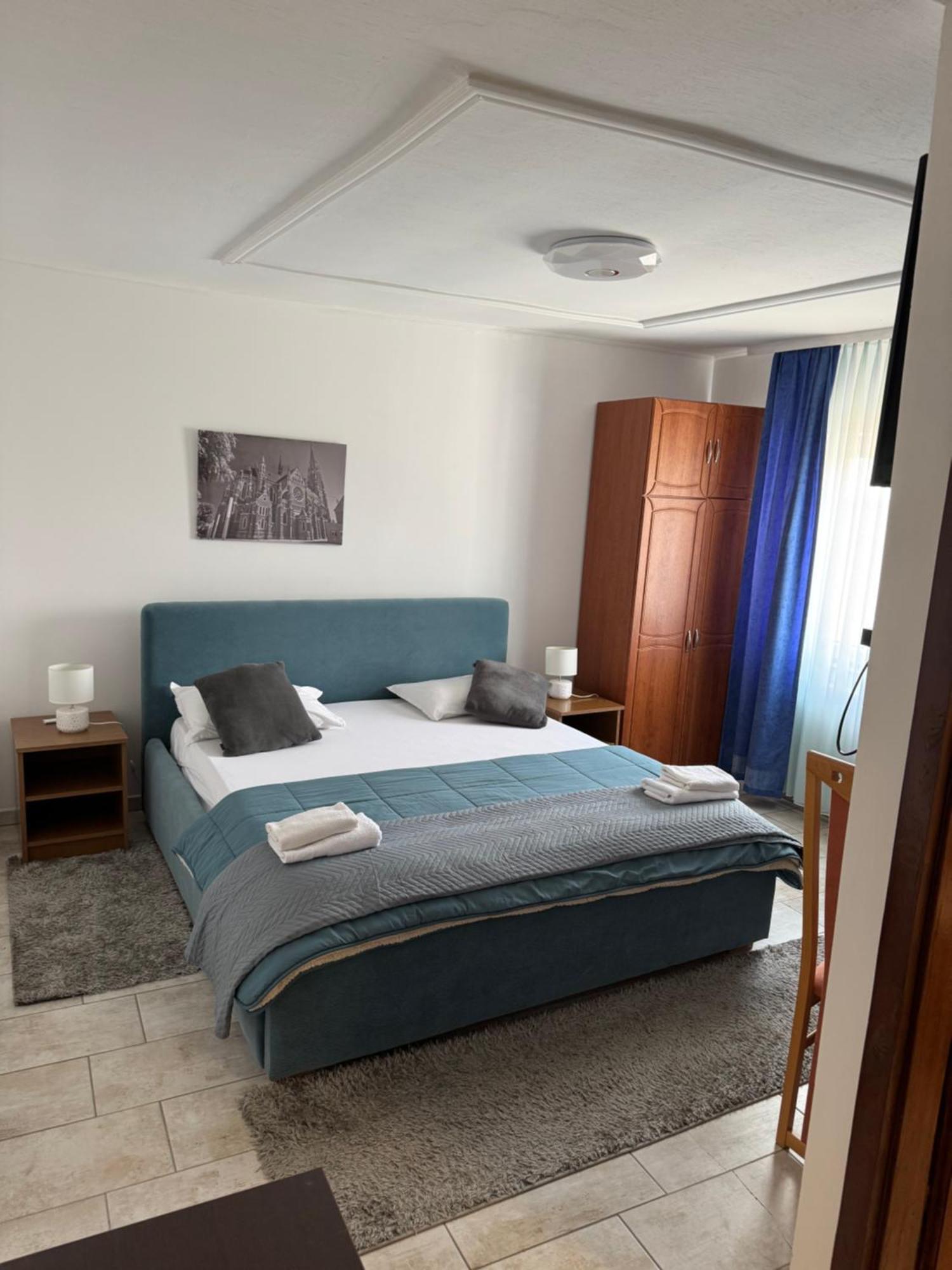 Arena Nikic Hotel Osijek Eksteriør billede